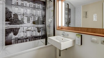 Ducha y bañera combinadas y artículos de higiene personal ecológicos