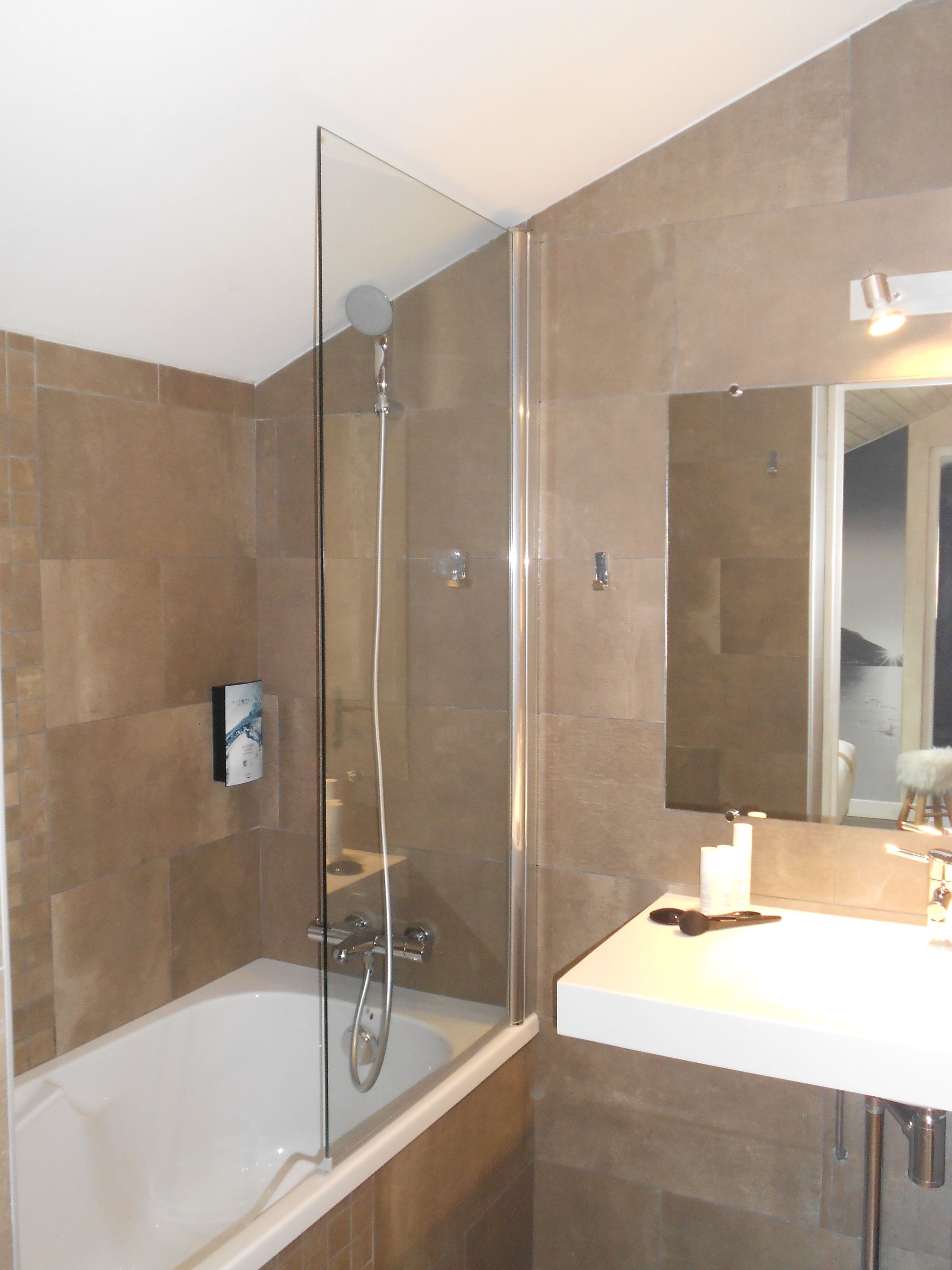 free toiletries, hair dryer, towels, shampoo