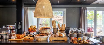 Campanile NATURE - Paris Ouest Gennevilliers Port