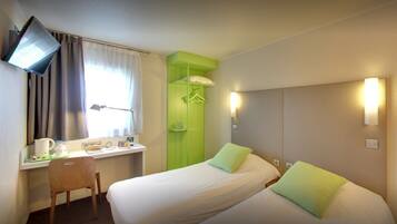 Chambre Standard, 2 lits une place | Vue de la chambre