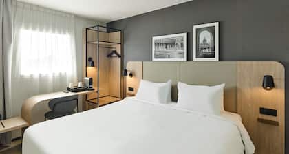 Campanile PRIME - Saint-Quentin-en-Yvelines