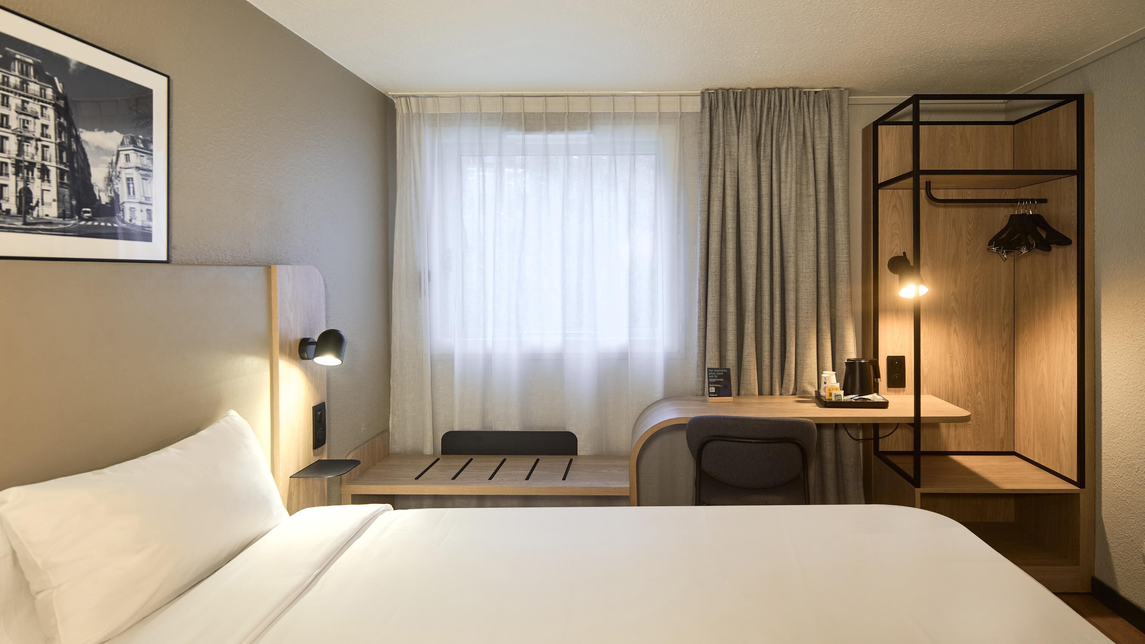 Foto - Campanile Saint-Quentin-En-Yvelines