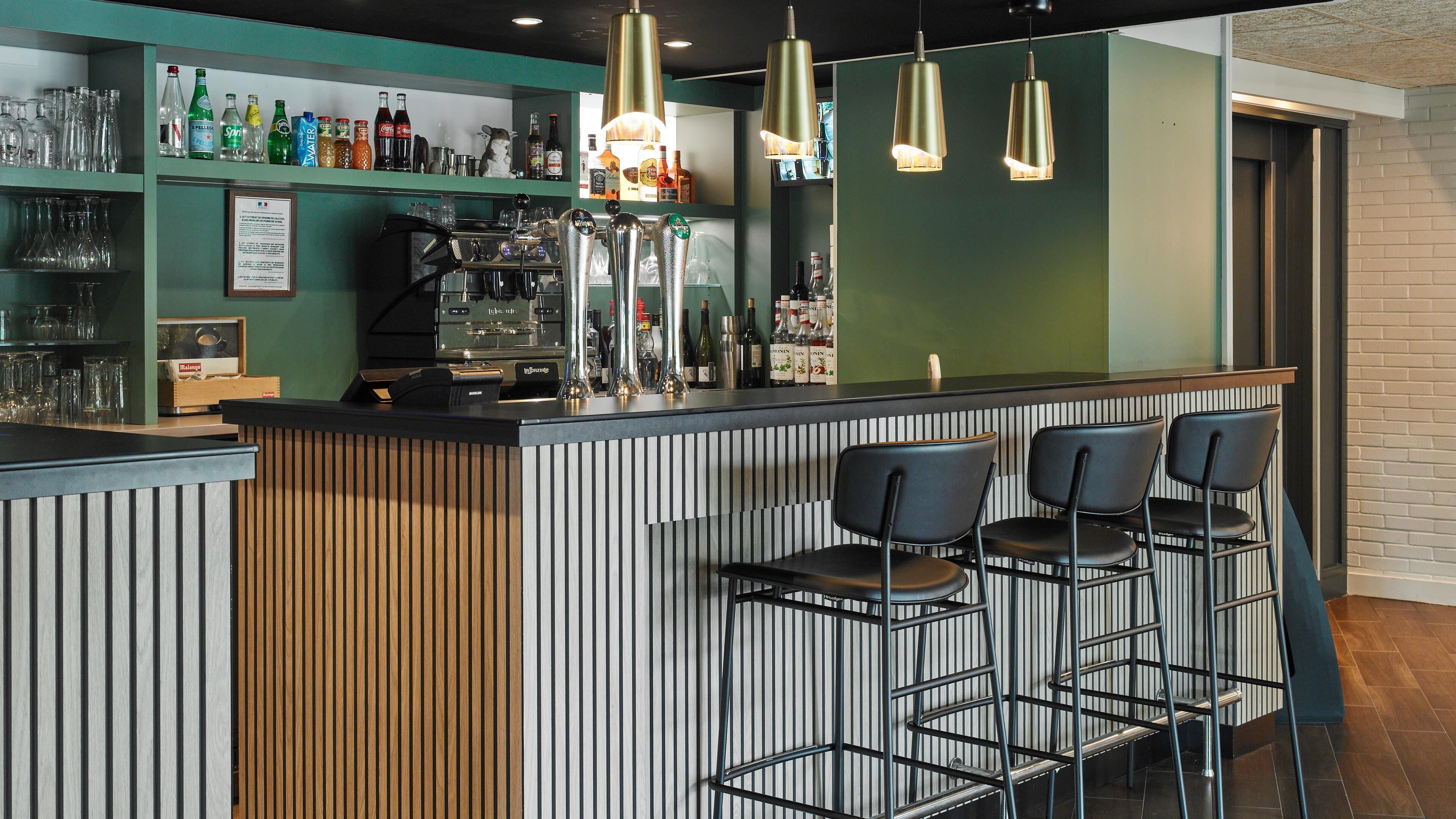 Bar (en el alojamiento)