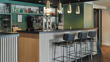 Bar (en el alojamiento)