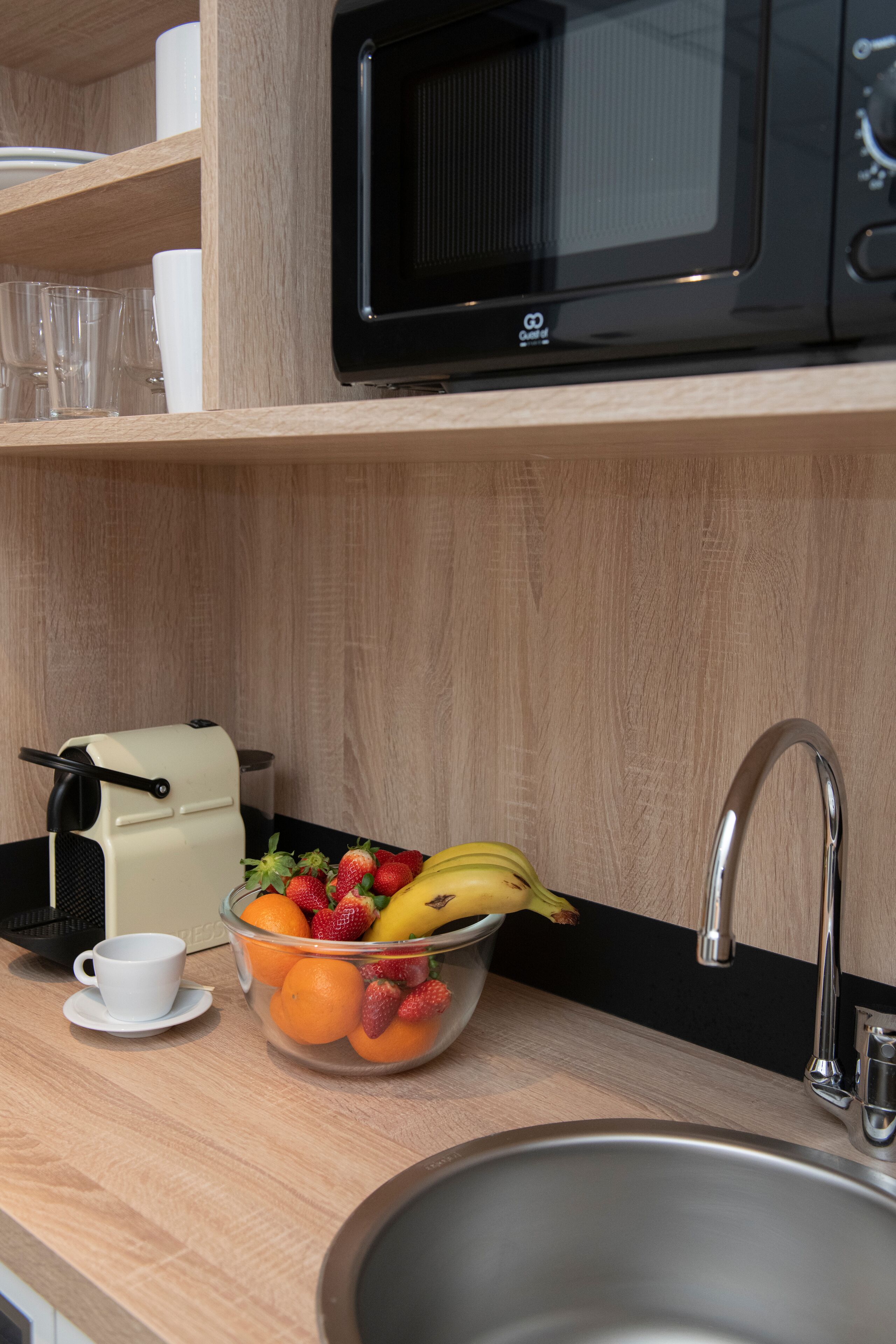 fridge, microwave, espresso maker, coffee/tea maker