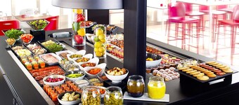 Hotel Campanile Livry Gargan