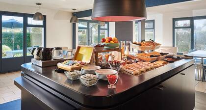 Kyriad Brie Comte Robert