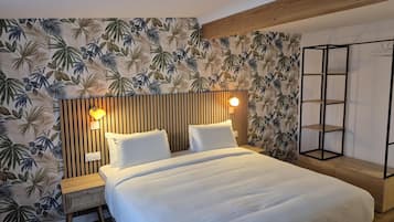 Ameublement personnalisé, bureau, chambres insonorisées