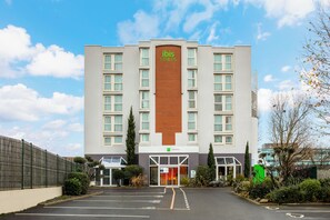 Front of property - ibis Styles Colombes Paris Ouest (Colombes)