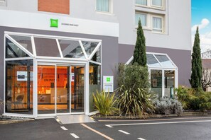 Exterior - ibis Styles Colombes Paris Ouest (Colombes)