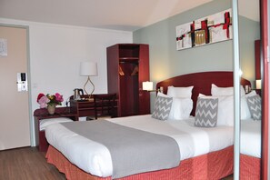 Phòng đôi | Két bảo mật tại phòng, bàn, truy cập Internet không dây miễn phí 