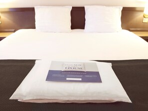 Coffres-forts dans les chambres, bureau, rideaux occultants