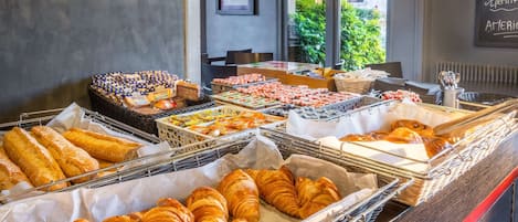 Daily buffet breakfast (EUR 12 per person)