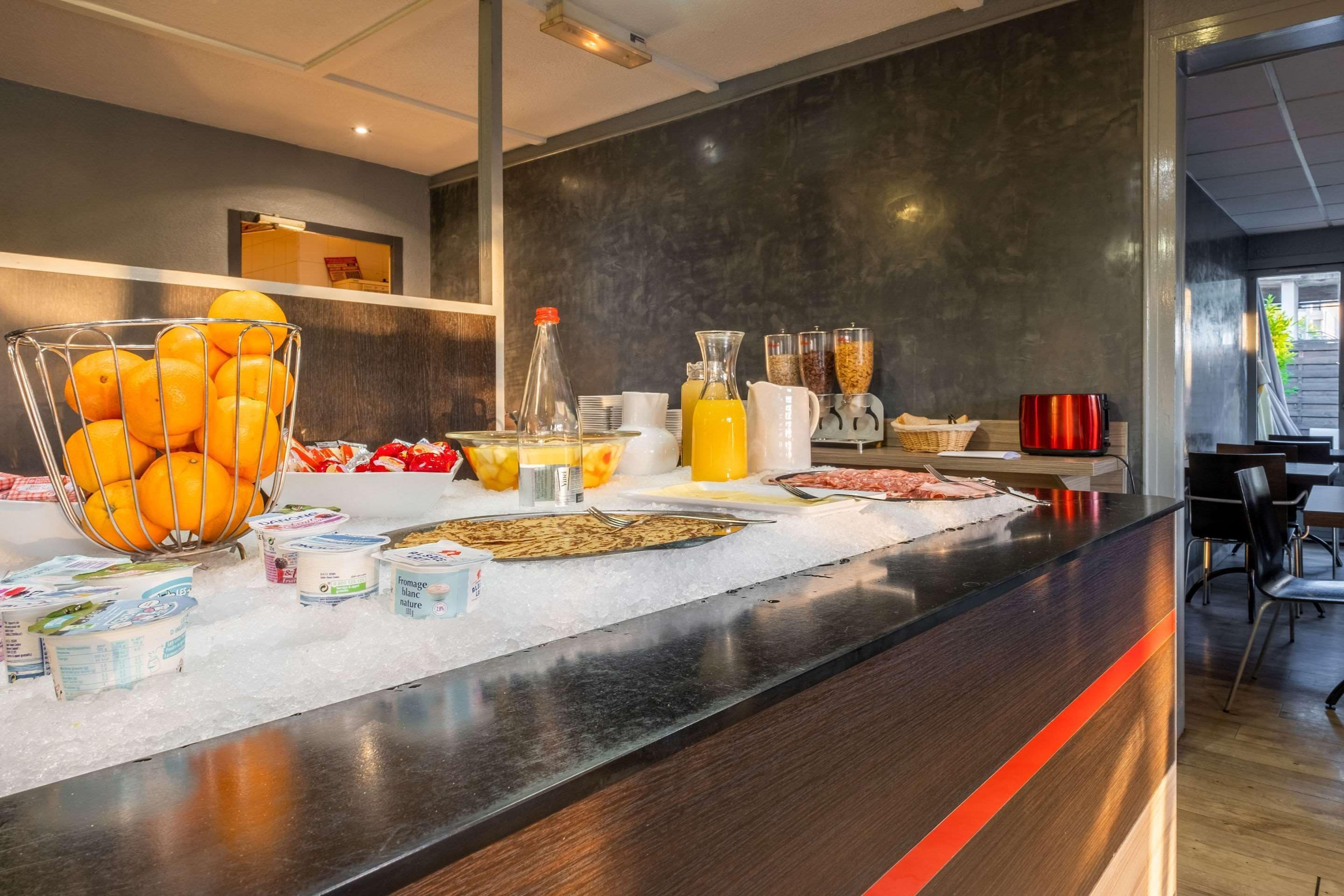 daily buffet breakfast (eur 12 per person)