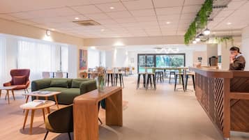 Lobby-Lounge