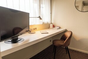 Sengetøy av topp kvalitet, skrivebord og skrivebord for bærbar PC