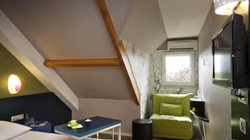 Premium bedding, desk, soundproofing, iron/ironing board
