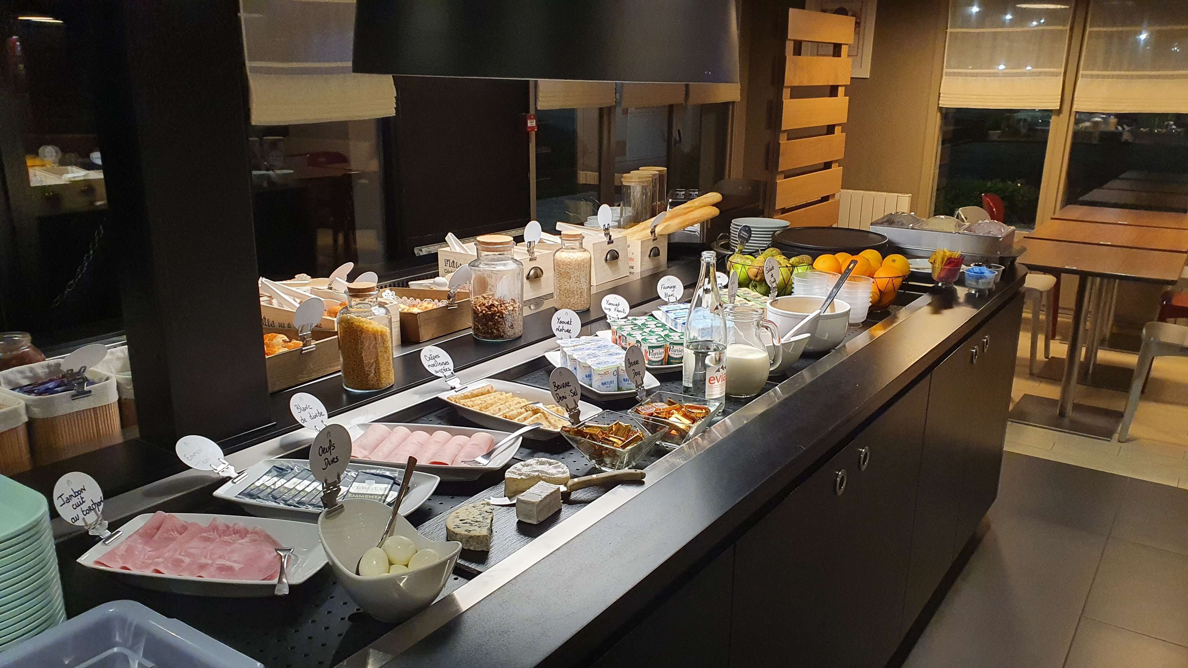daily buffet breakfast (eur 14.9 per person)