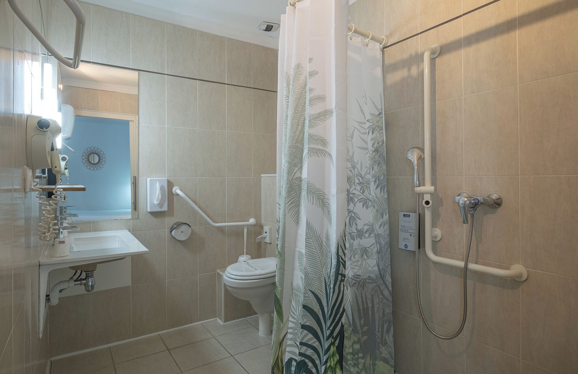 superior double room | bathroom | shower, free toiletries, hair dryer, towels