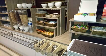 Hotel Kyriad Toulouse Sud - Roques