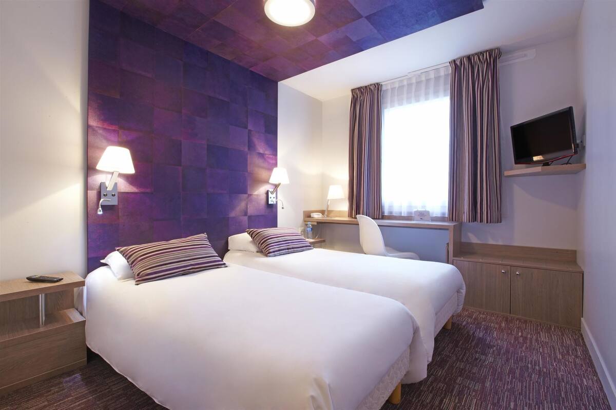 standard room, 2 single beds | desk, laptop workspace, blackout curtains, iron/ironing board