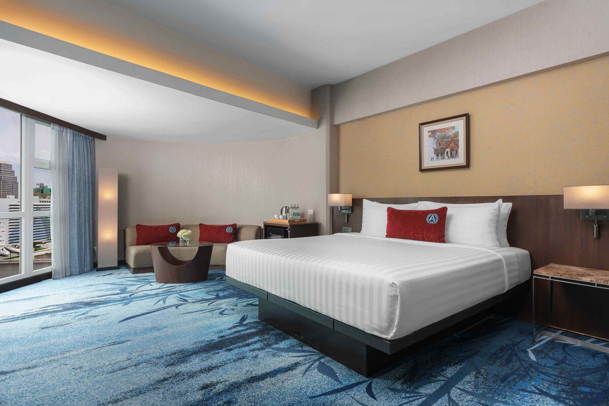 Privilege Double Bed Sky Wing | Caja de seguridad en la habitación y escritorio