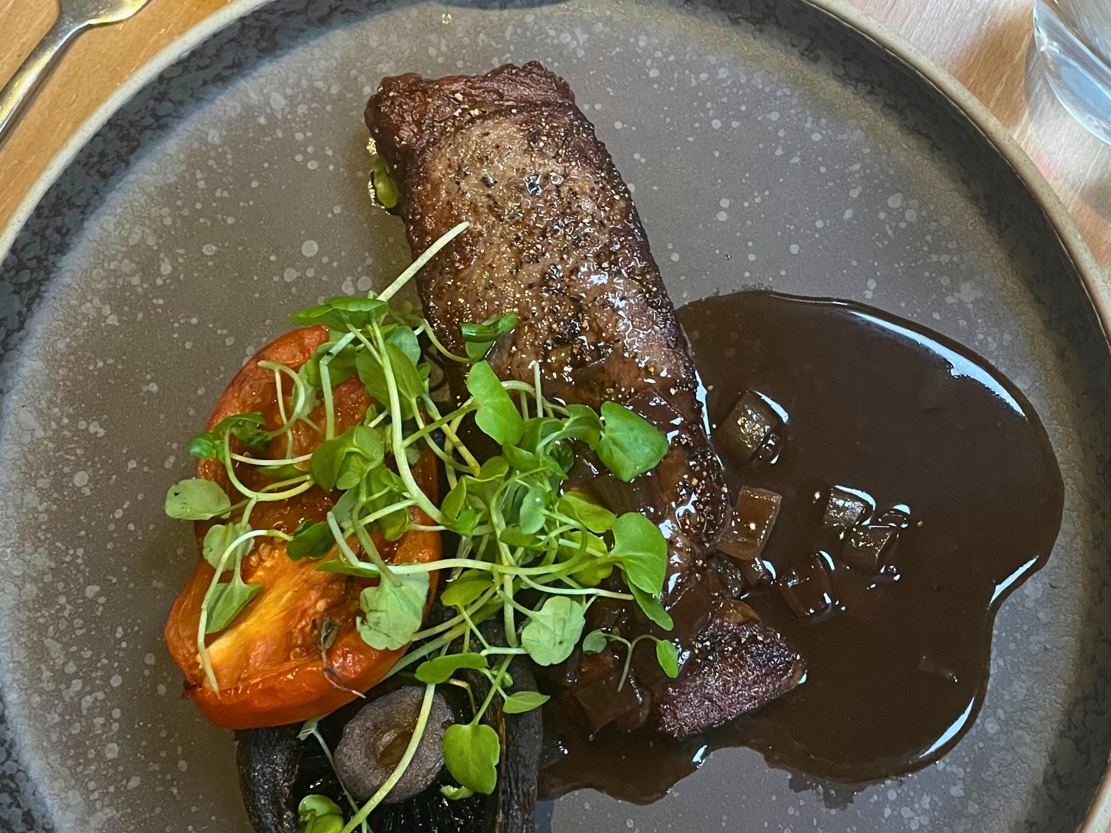 lunch and dinner served