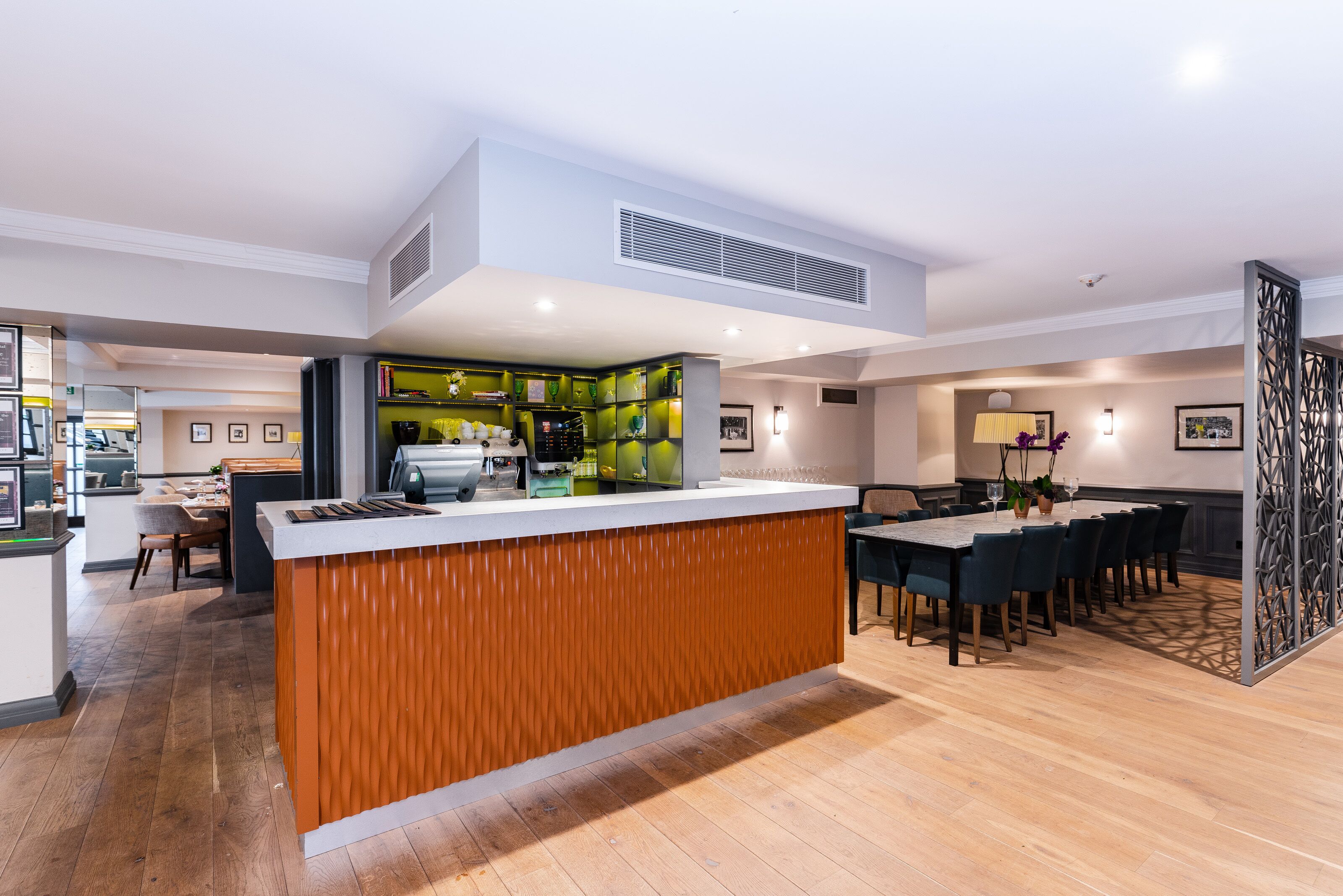 lunch and dinner served