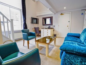 Suite | Living area
