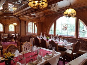 Restaurant - Hotel Tyrolis (Zirl)