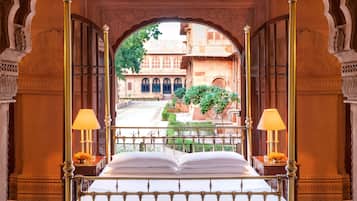 Palace Room | 1 bedroom, minibar, in-room safe, individually furnished