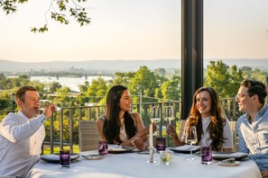 Sun deck