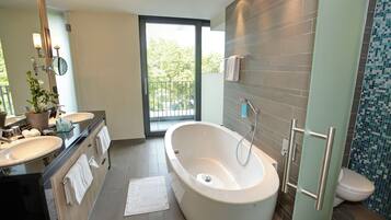 Penthouse Suite | Bathroom | Free toiletries, hair dryer, bathrobes, slippers