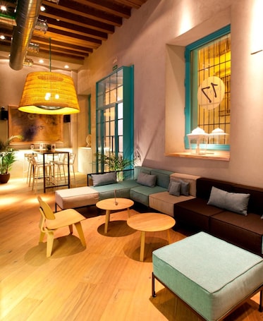 TV. Hotel Doña Maria