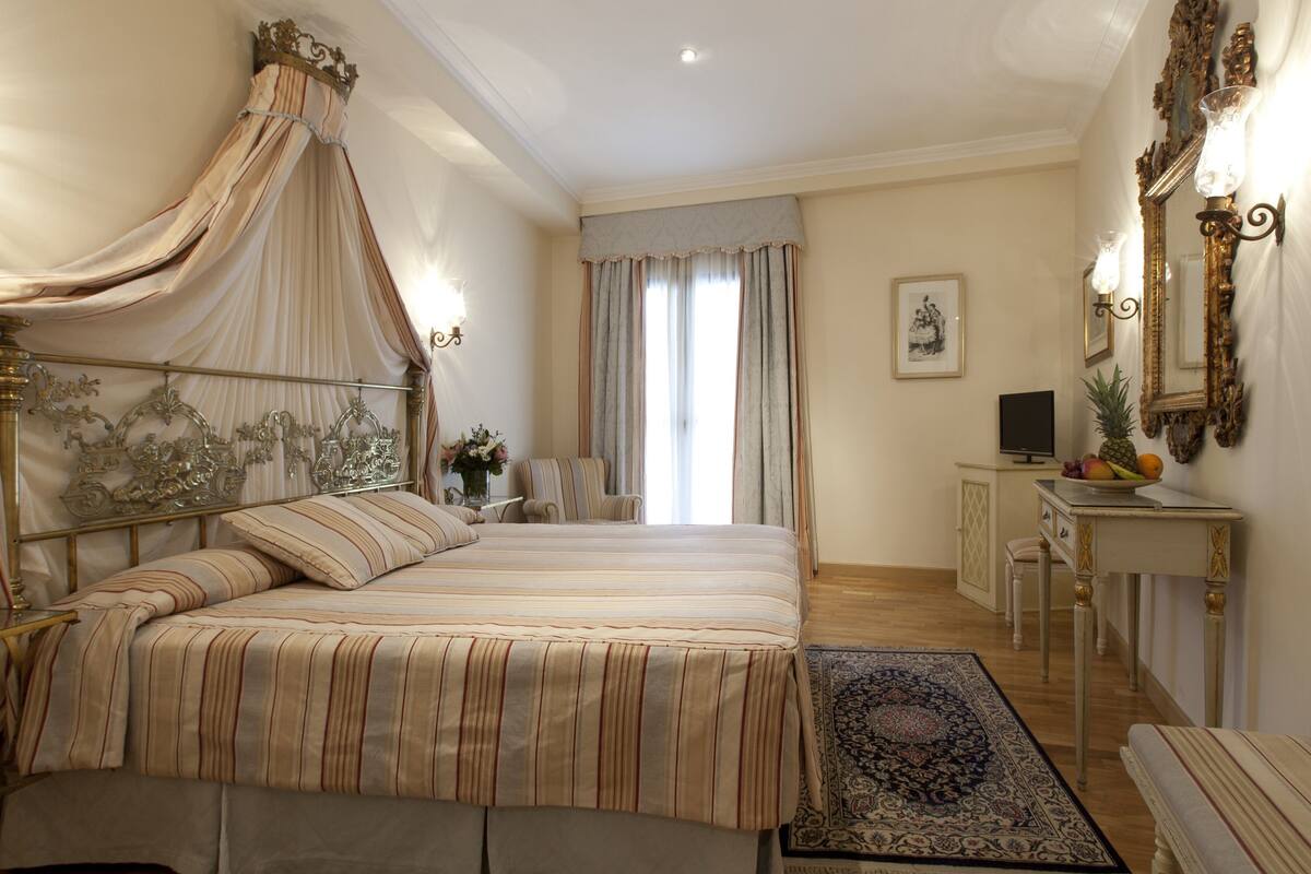 Minibar, in-room safe, blackout curtains, soundproofing