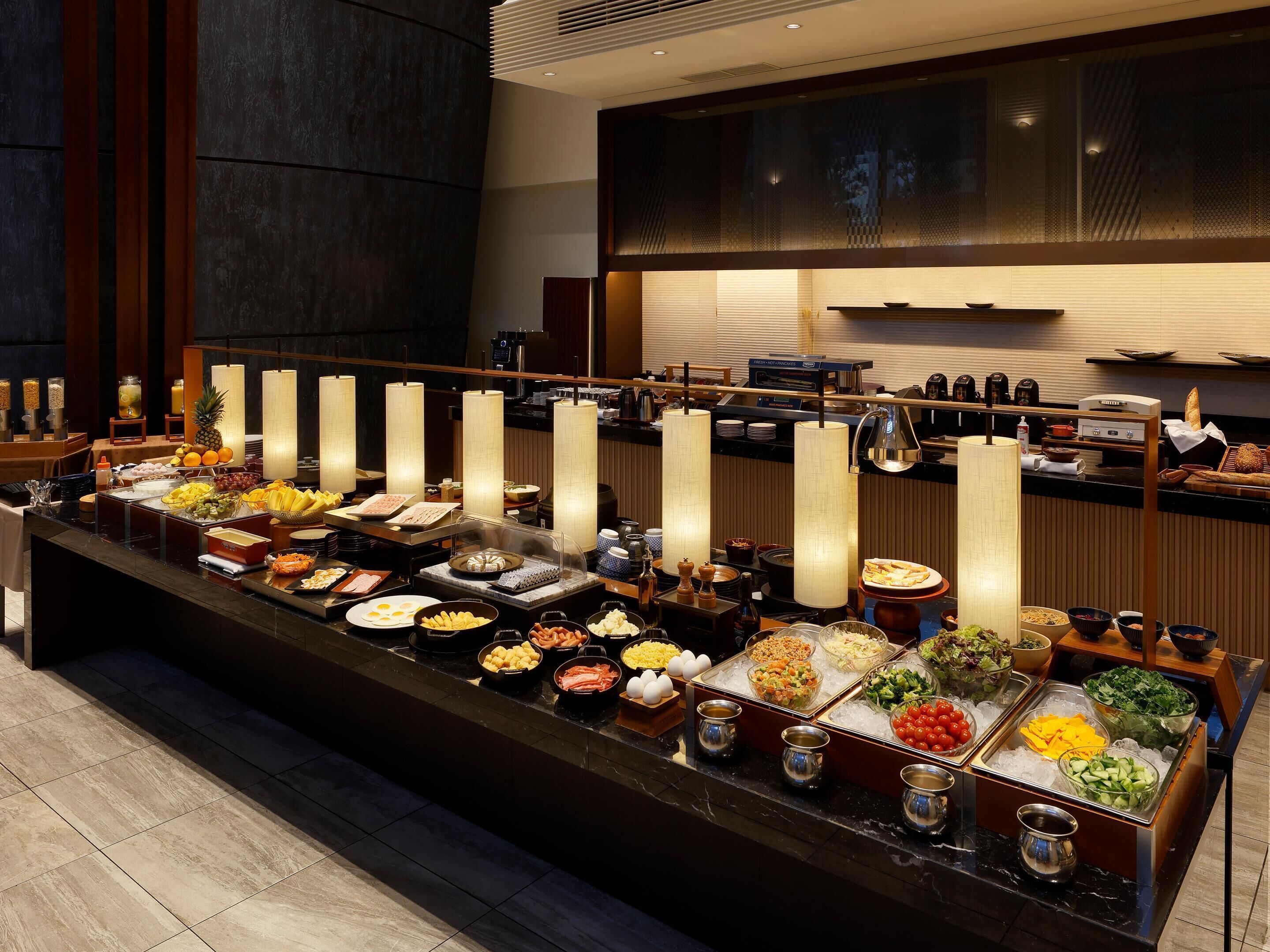 Daily buffet breakfast for a fee