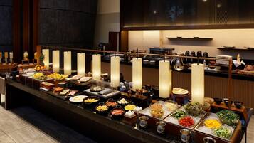 Daily buffet breakfast for a fee
