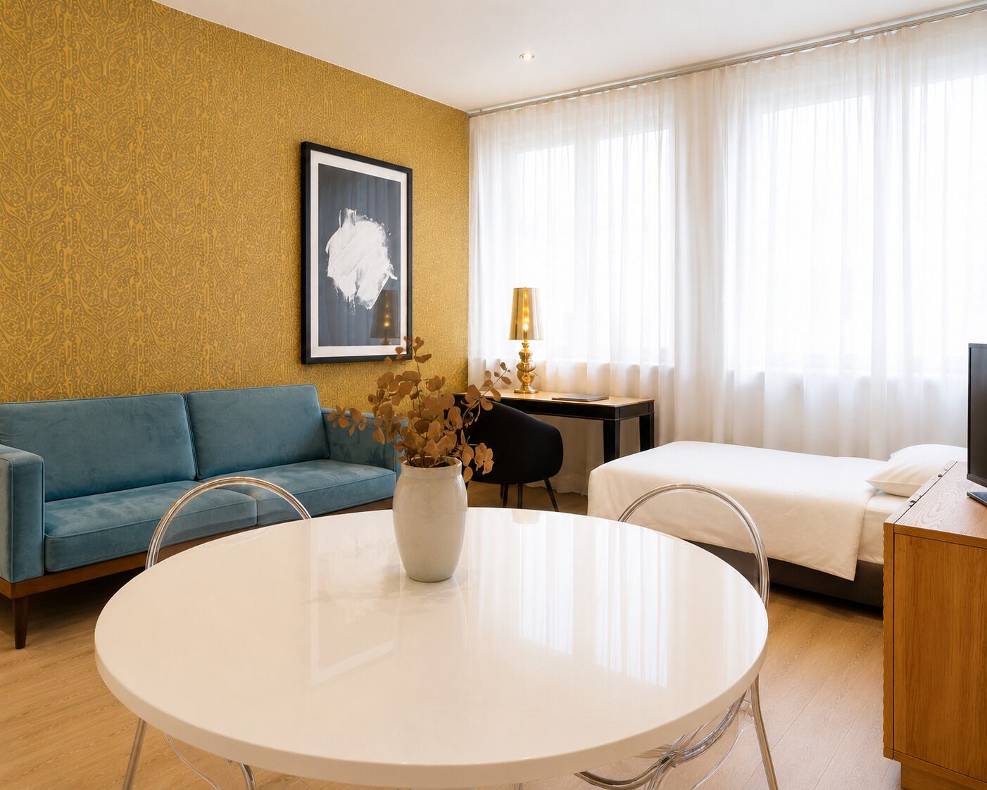 City Suite | 1 bedroom, minibar, in-room safe, individually decorated