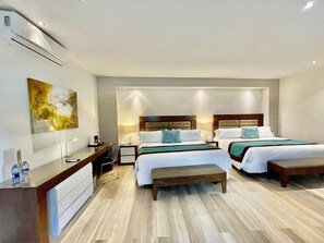 Estandar Doble | In-room safe, desk, laptop workspace, soundproofing - Áurea Hotel & Suites (Zapopan)