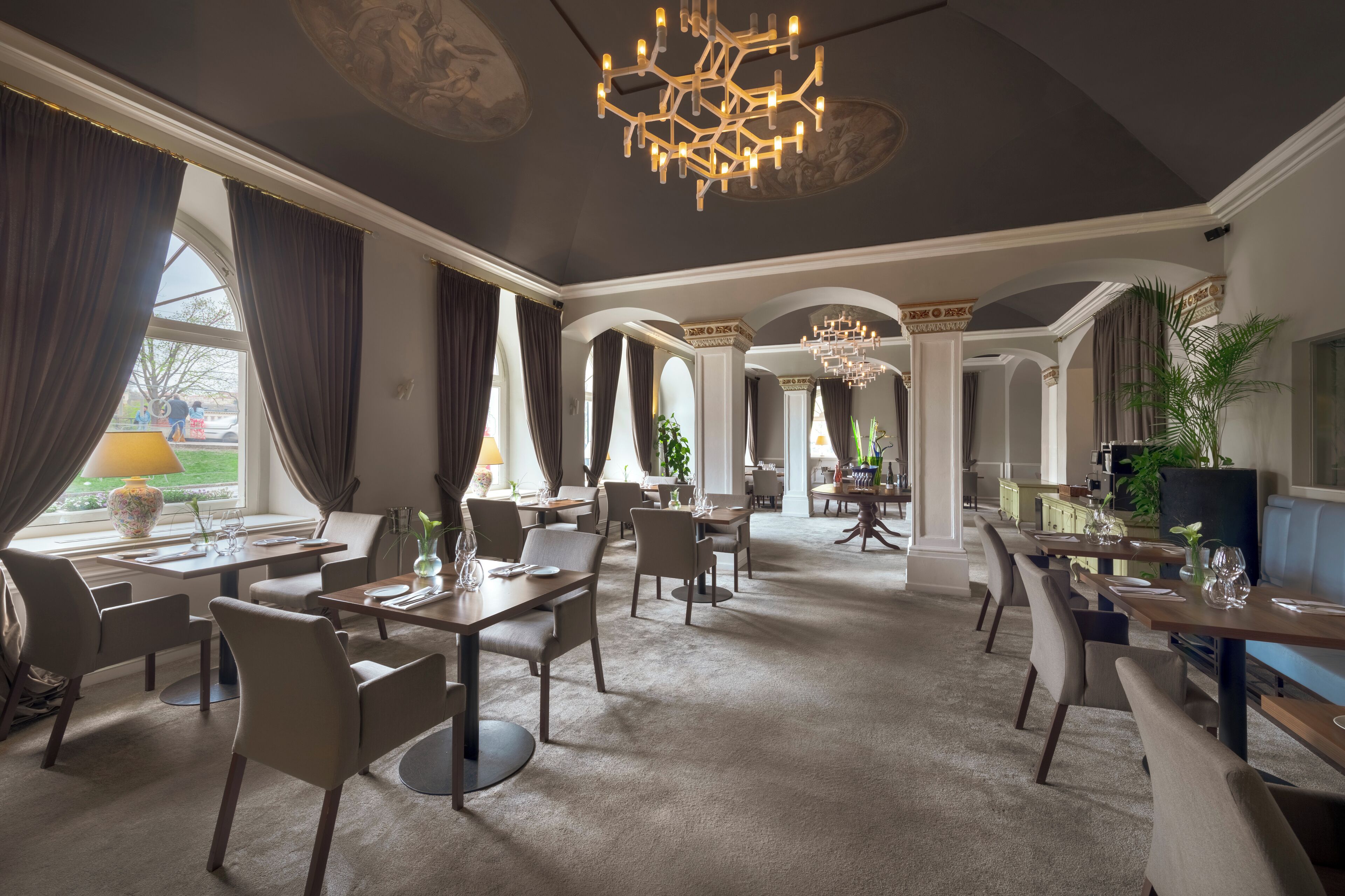 lunch and dinner served, local and international cuisine