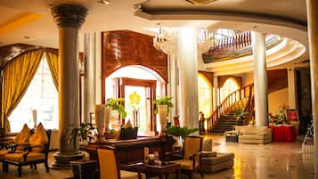 Khu tiếp khách ở sảnh