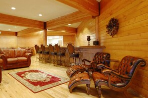 Lobby - Norfolk Lodge & Suites, an Ascend Collection Hotel (Norfolk)