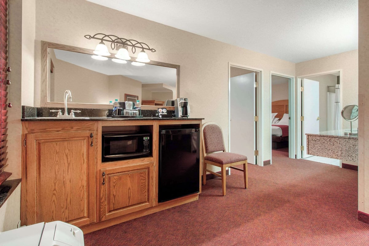suite, multiple beds, non smoking | desk, laptop workspace, blackout curtains, iron/ironing board