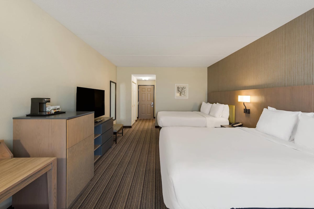 Room, 2 Queen Beds, Non Smoking | 1 bedroom, hypo-allergenic bedding, desk, blackout drapes
