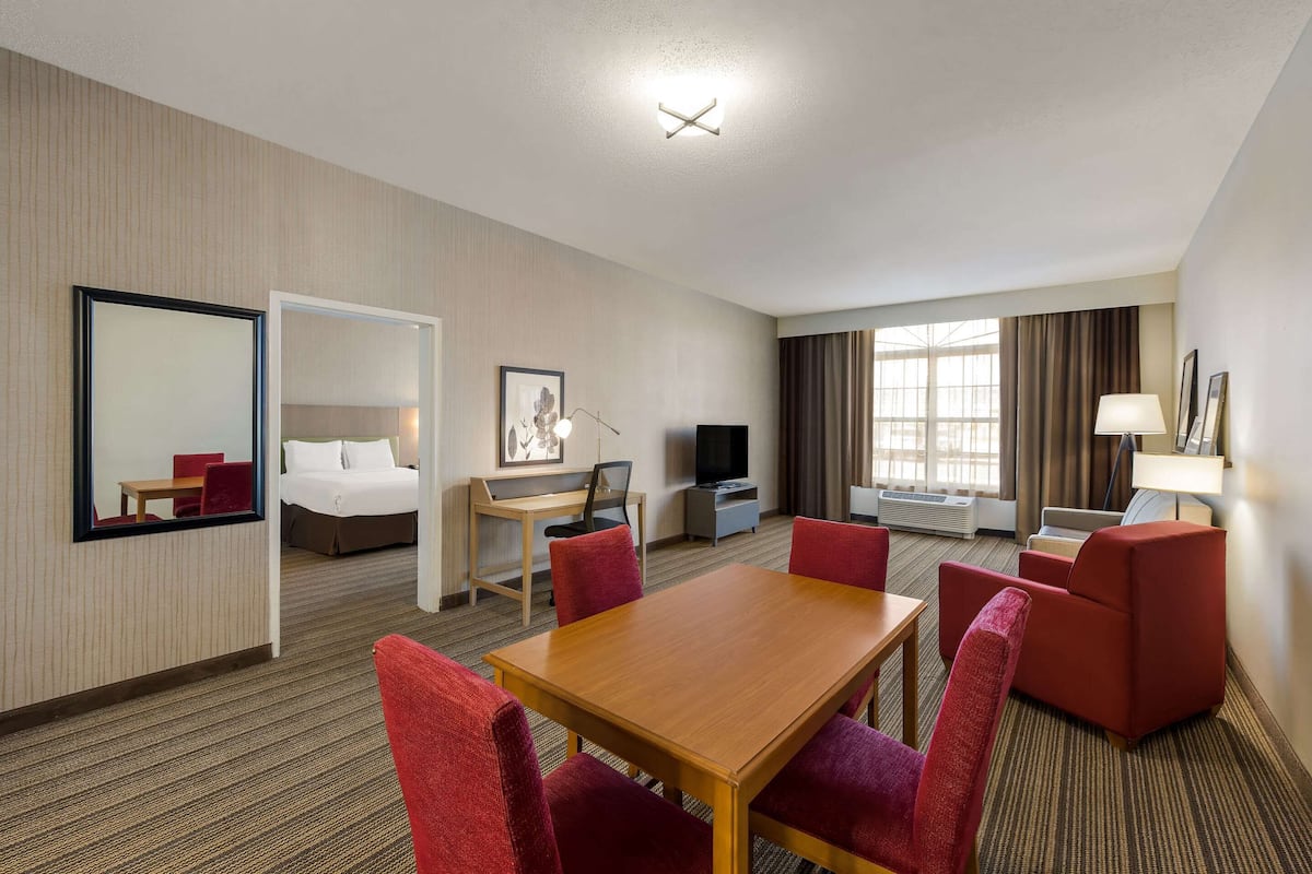 Suite, 2 Queen Beds, Non Smoking | 1 bedroom, hypo-allergenic bedding, desk, blackout drapes