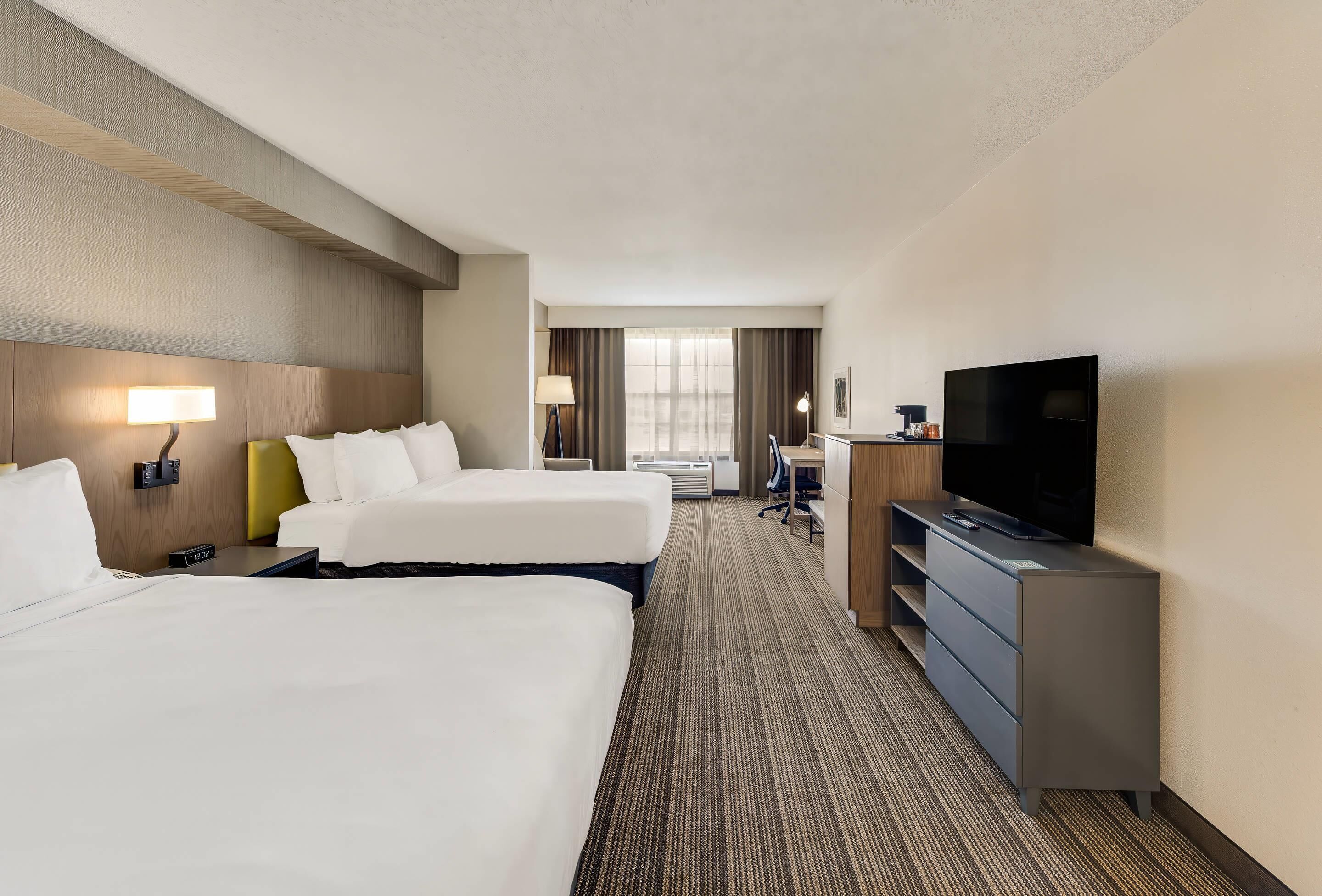 開放式套房, 多張床, 非吸煙房 | 低過敏寢具、書桌、遮光布/窗簾、隔音