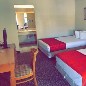 Standard Double Room, 2 Queen Beds, Smoking | Desk, blackout curtains, iron/ironing board, free WiFi - Silver Queen Inn (Kingman)
