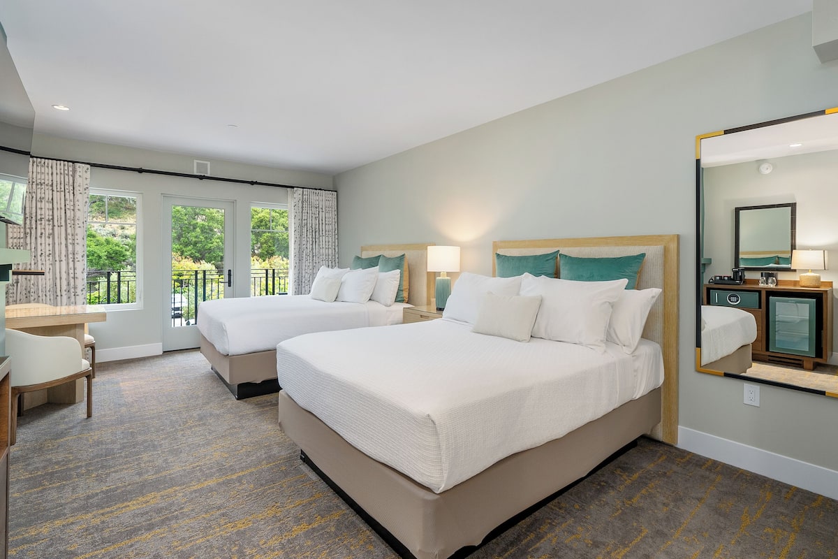 Kamar Keluarga, 2 Tempat Tidur Queen | 1 kamar tidur, seprai katun Mesir, dan seprai premium