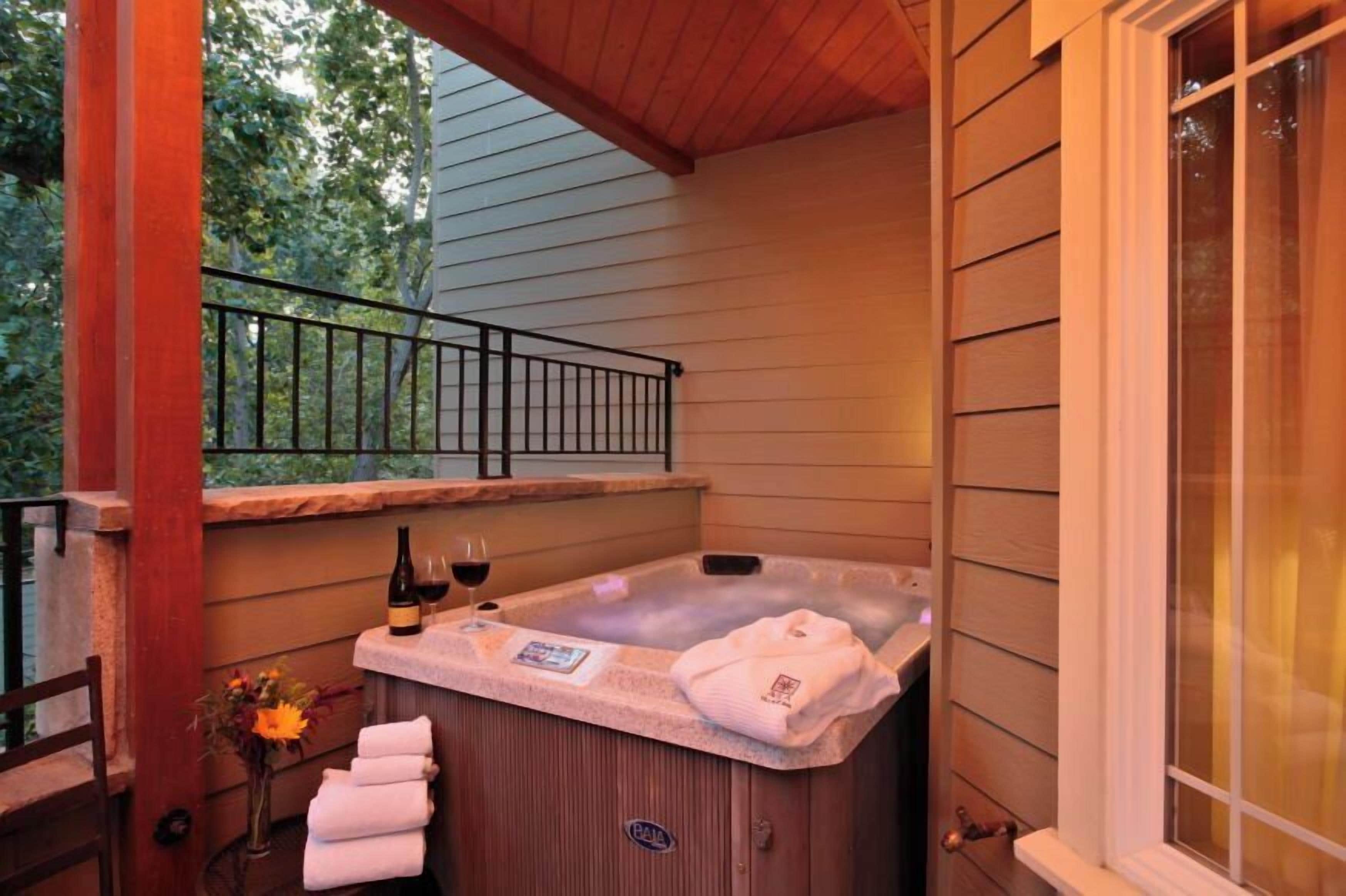 Deluxe-Zimmer, 1 King-Bett, Whirlpool