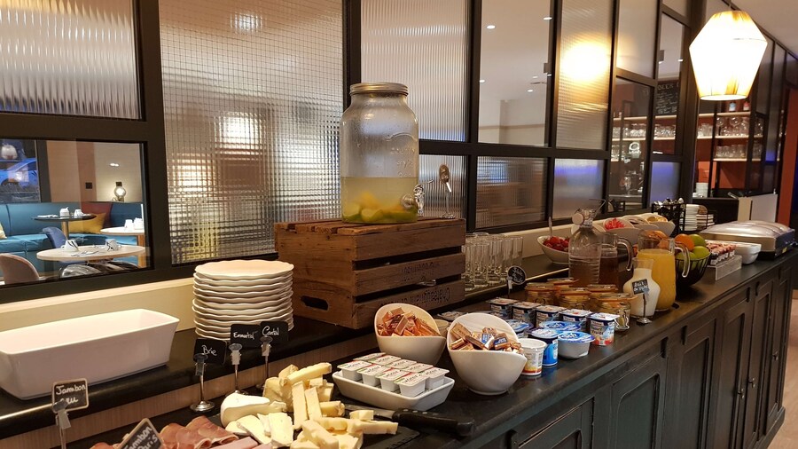 Kyriad Carcassonne - Aéroport